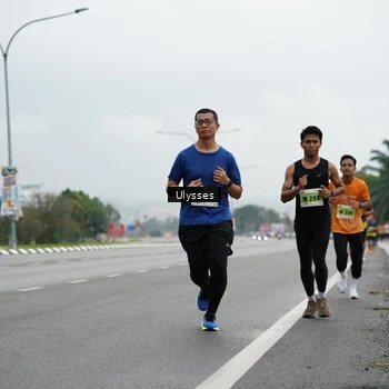 Runner Photo 8483412