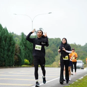 Runner Photo 8483435