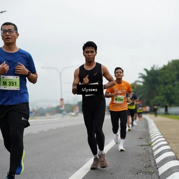 Runner Photo 8483451