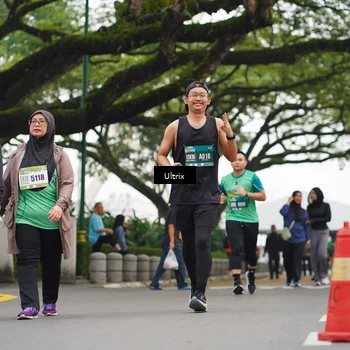 Runner Photo 8483453