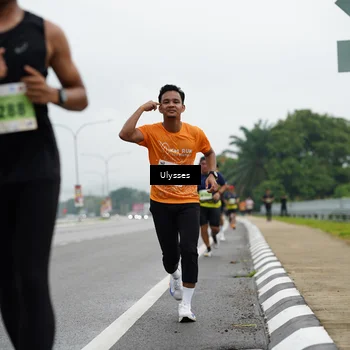 Runner Photo 8483463