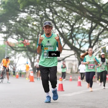 Runner Photo 8483550