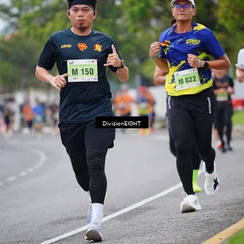 Runner Photo 8483586