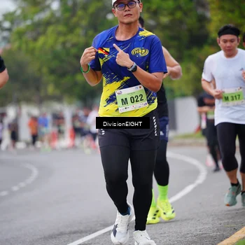 Runner Photo 8483605