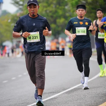 Runner Photo 8483607
