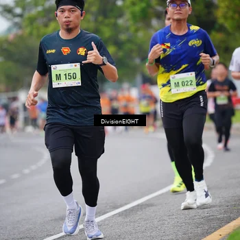 Runner Photo 8483614