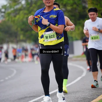Runner Photo 8483632