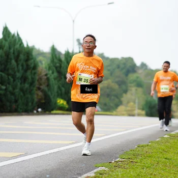 Runner Photo 8483661