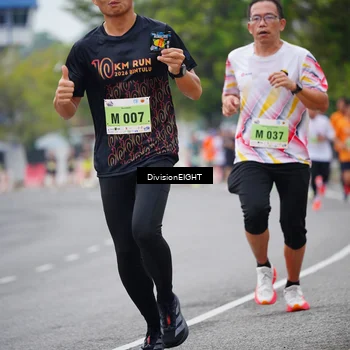 Runner Photo 8483686