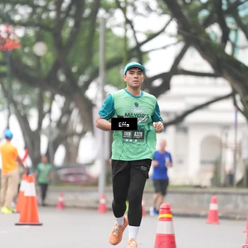 Runner Photo 8483702