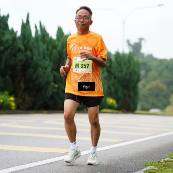 Runner Photo 8483711