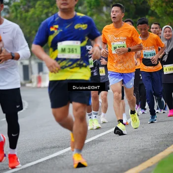 Runner Photo 8483720