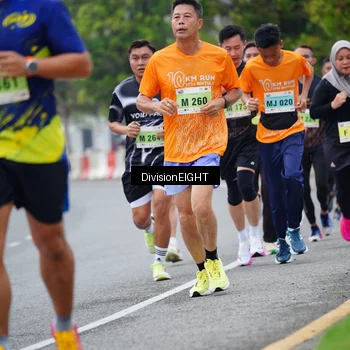 Runner Photo 8483732
