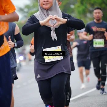 Runner Photo 8483777