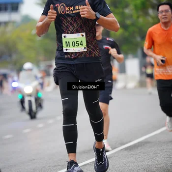 Runner Photo 8483796