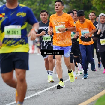Runner Photo 8483806