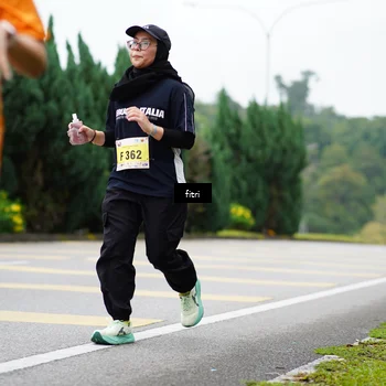 Runner Photo 8483825