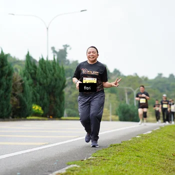 Runner Photo 8483849