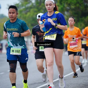 Runner Photo 8483857