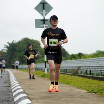 Runner Photo 8483873