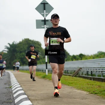 Runner Photo 8483883