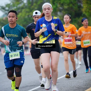 Runner Photo 8483897