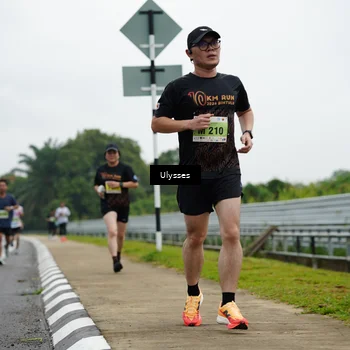Runner Photo 8483904