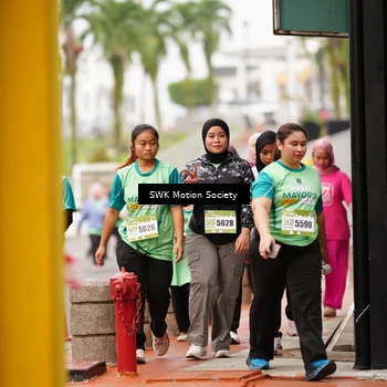 Runner Photo 8483915