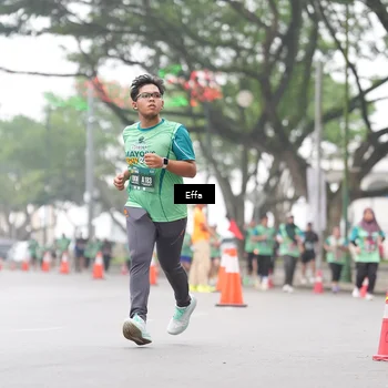Runner Photo 8483944
