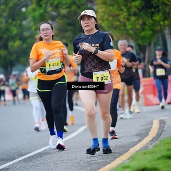 Runner Photo 8483954
