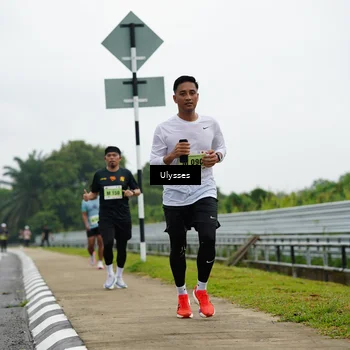 Runner Photo 8484000