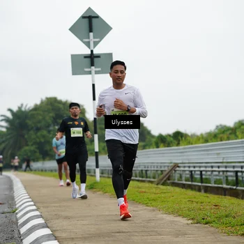 Runner Photo 8484001