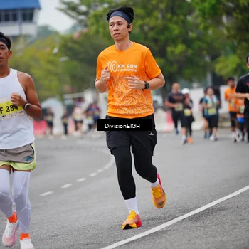 Runner Photo 8484002