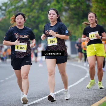 Runner Photo 8484017