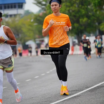 Runner Photo 8484034