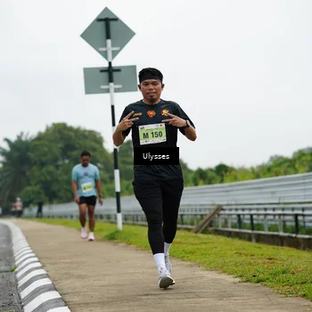 Runner Photo 8484043
