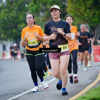 Runner Photo 8484062
