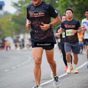 Runner Photo 8484067