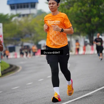 Runner Photo 8484075
