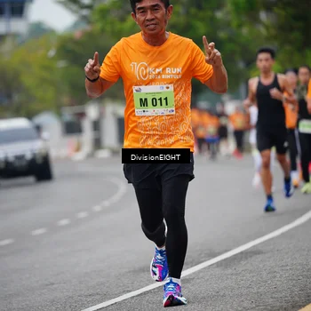 Runner Photo 8484081