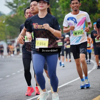 Runner Photo 8484096