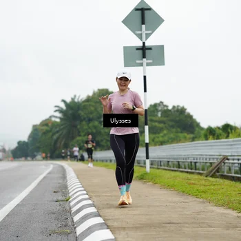 Runner Photo 8484102