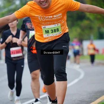 Runner Photo 8484159