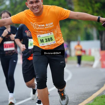 Runner Photo 8484162