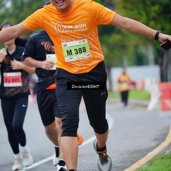 Runner Photo 8484185