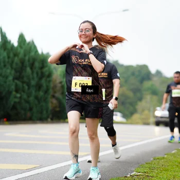Runner Photo 8484189