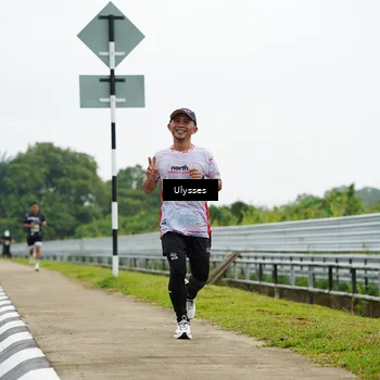 Runner Photo 8484191