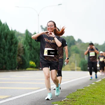 Runner Photo 8484212