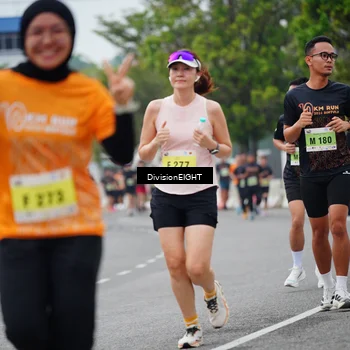 Runner Photo 8484213