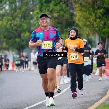 Runner Photo 8484225
